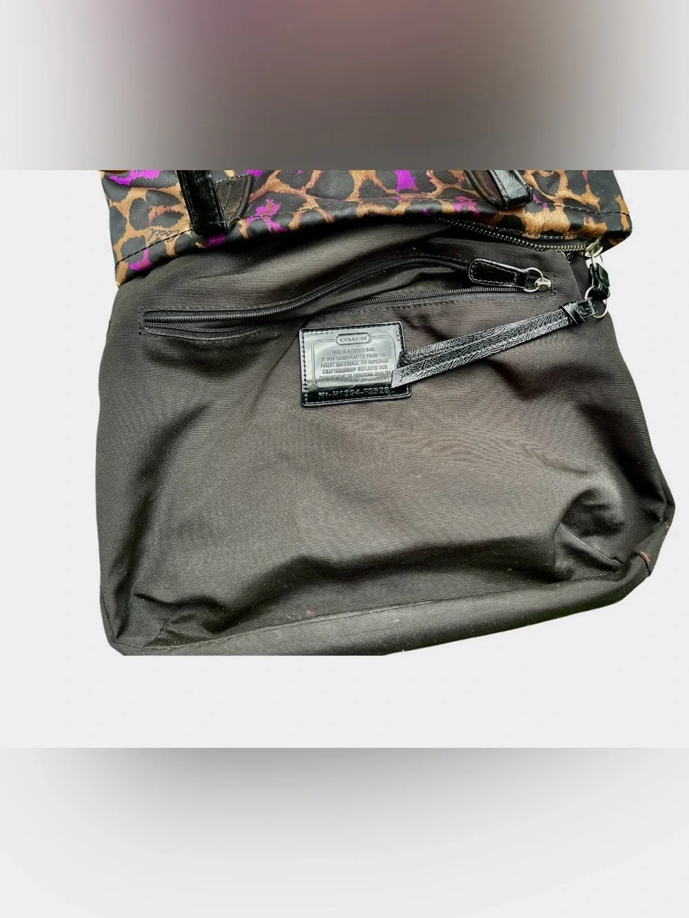 Coach Leopard Print Nylon Tote Bag with Purple Accents – Stylish & Versatile